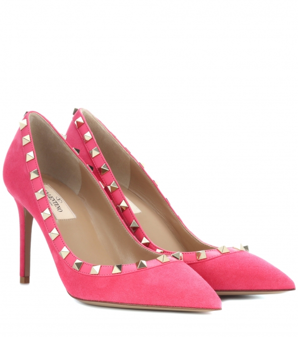 Elegant high heels with caps