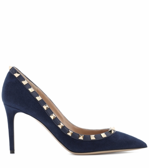 Elegant high heels with caps