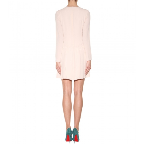 Rochie roz deschis cu motiv floral