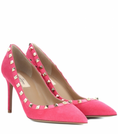 Elegant high heels with caps